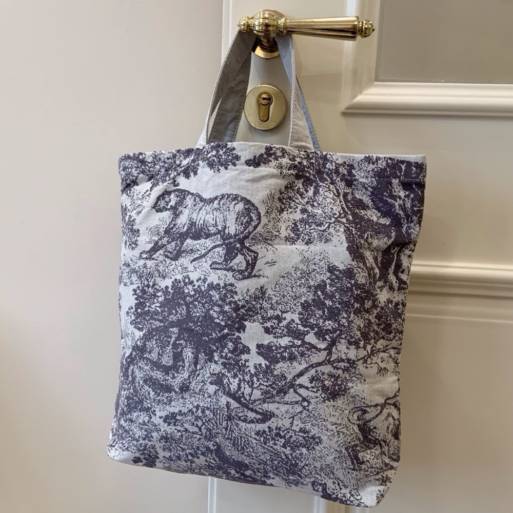 Christian Dior GWP 'Toile de Jouy' Canvas Tote - Grey - Picture 2 of 7